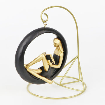 Dekorační soška – Read